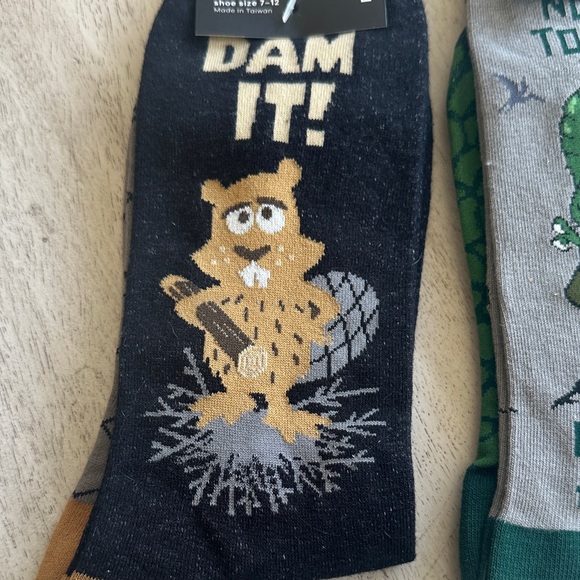 3 Pairs of Foot Traffic Men's Graphic Socks - Brown, Green, Black - Picture 4 of 9